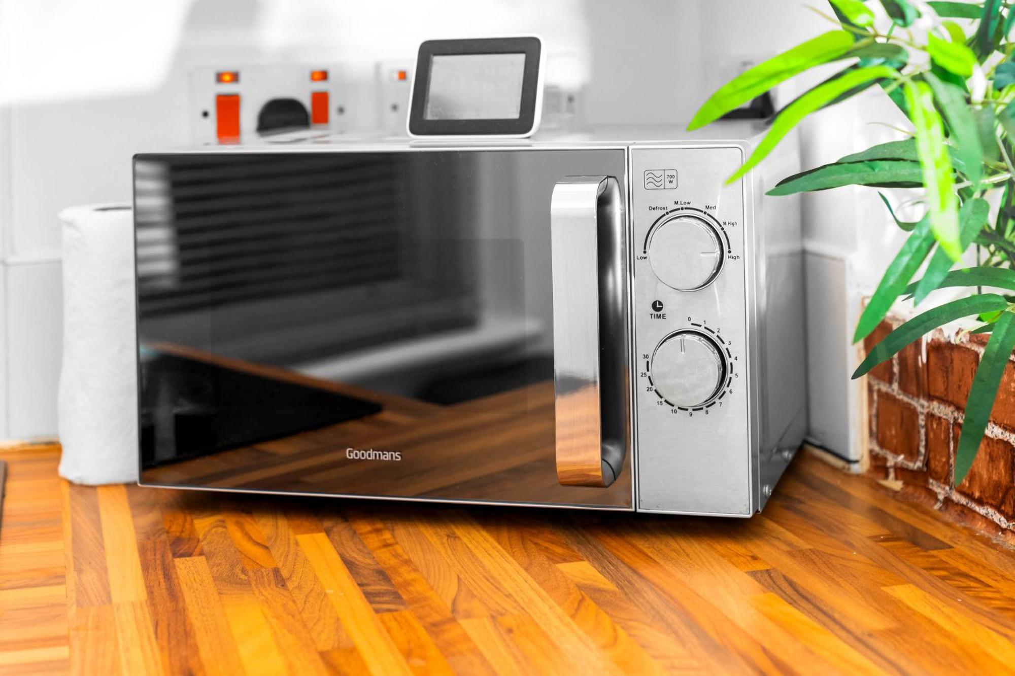 Luxury Apartment - Wolverhampton - Netflix - Smart Tv - Fast Wifi - 7Apc ภายนอก รูปภาพ